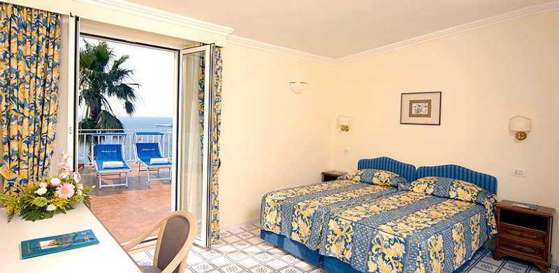 Hotel Continental Mare Ischia Esterno foto