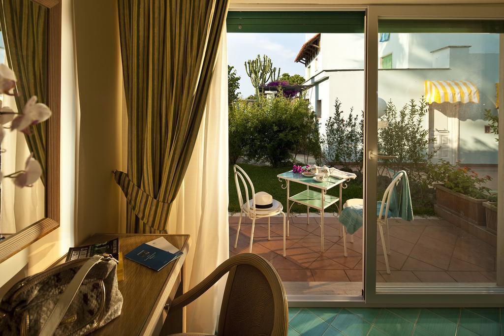 Hotel Continental Mare Ischia Esterno foto